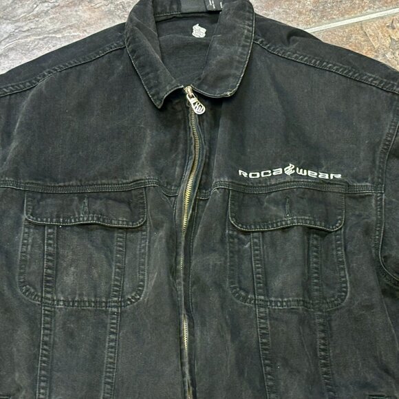 ~~Rocawear Vintage Black Denim ZIP UP Jacket Men’s XXL Zip Up Trucker...a few li - Picture 2 of 9